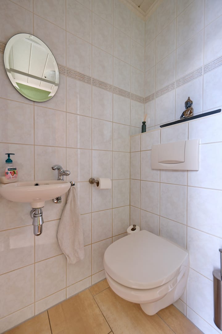 Tussenwoning te koop: Leendert Tulplaan 11, Ede