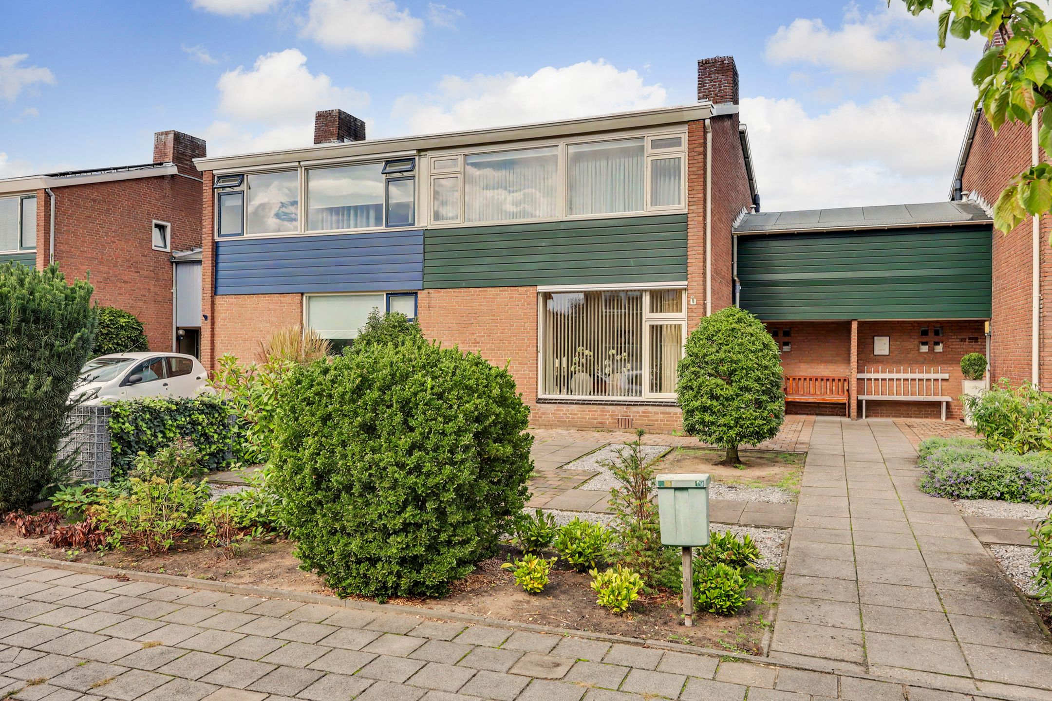Photo 6 of Zuilenesstraat 18