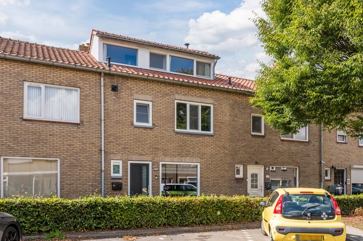 Tussenwoning te koop: Katoenstraat 33, Geldrop
