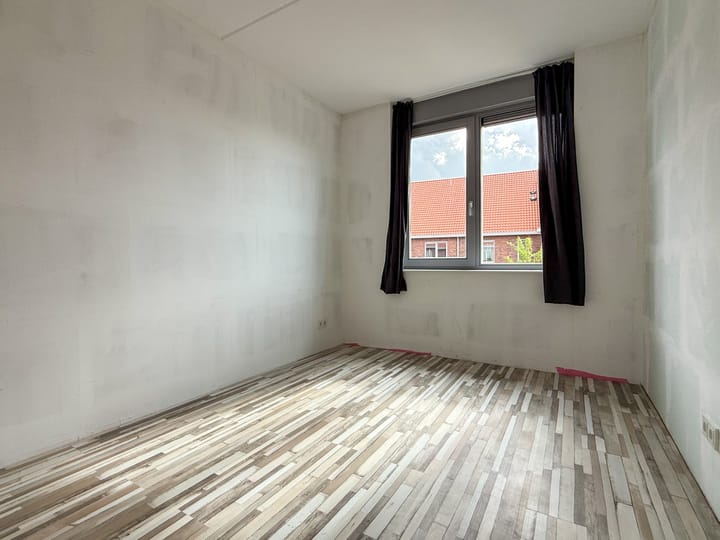 Tussenwoning te huur: Drakensbergen 3, Amersfoort