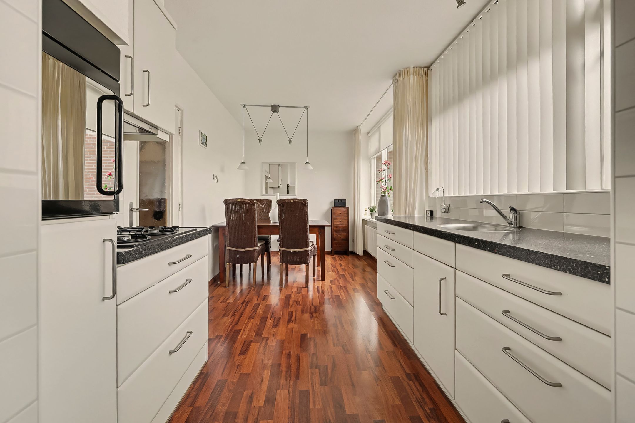 Photo 3 of Zuilenesstraat 18