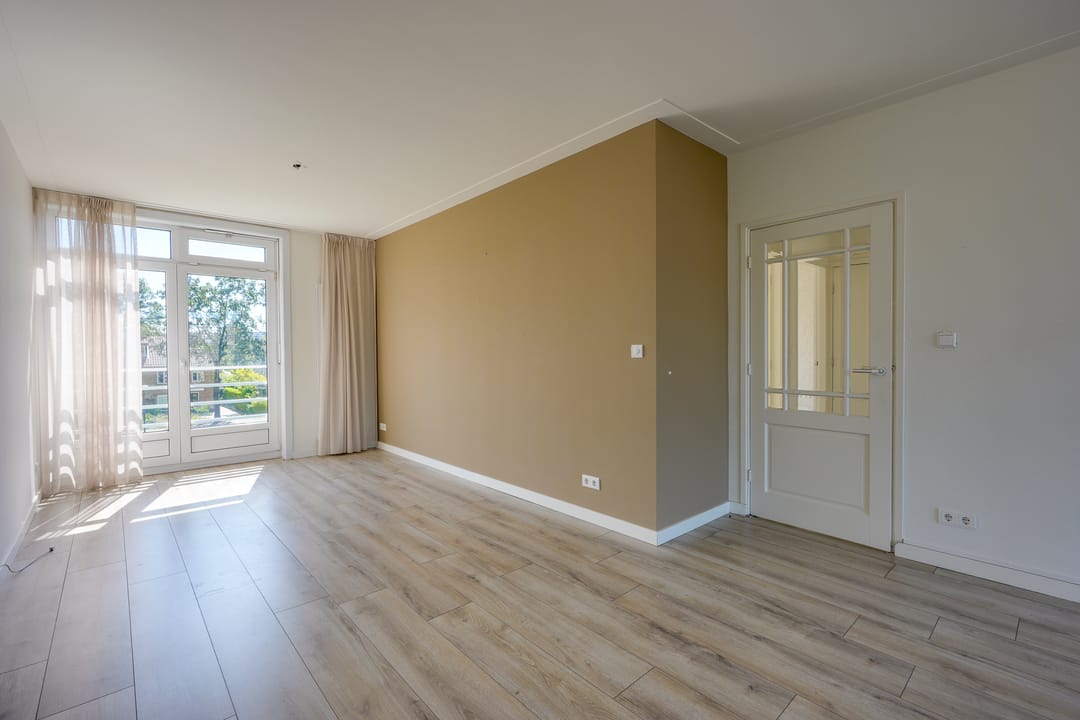 Photo 8 of Kuyperstraat 38
