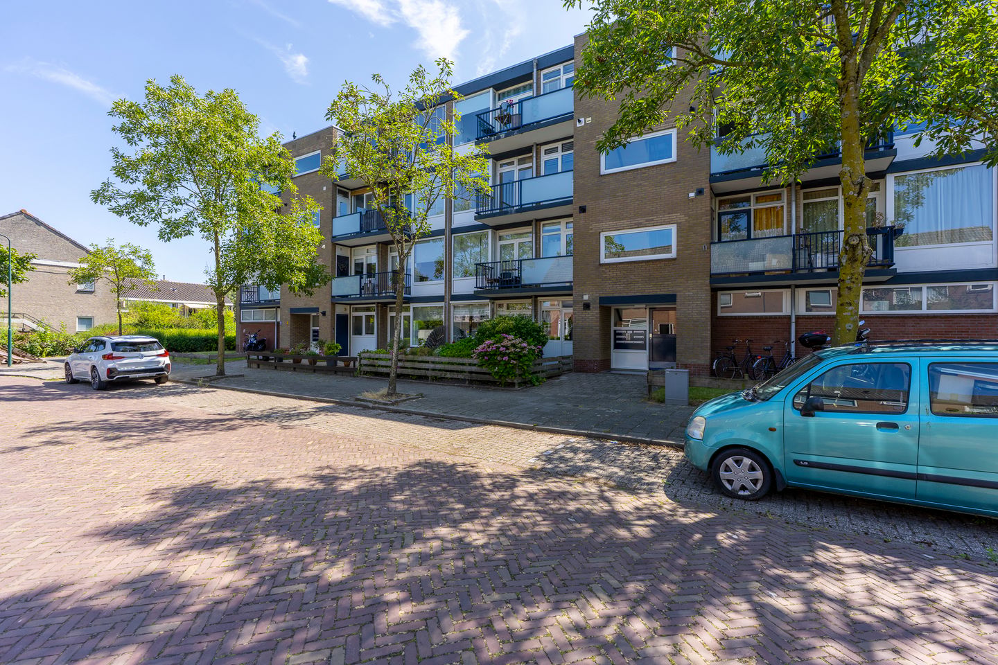 Photo 4 of Kuyperstraat 38