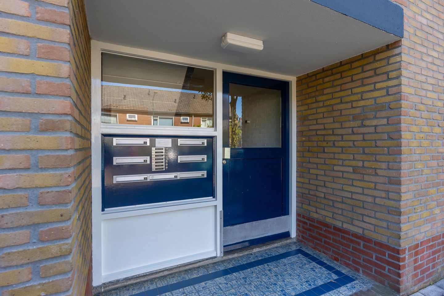 Photo 5 of Kuyperstraat 38
