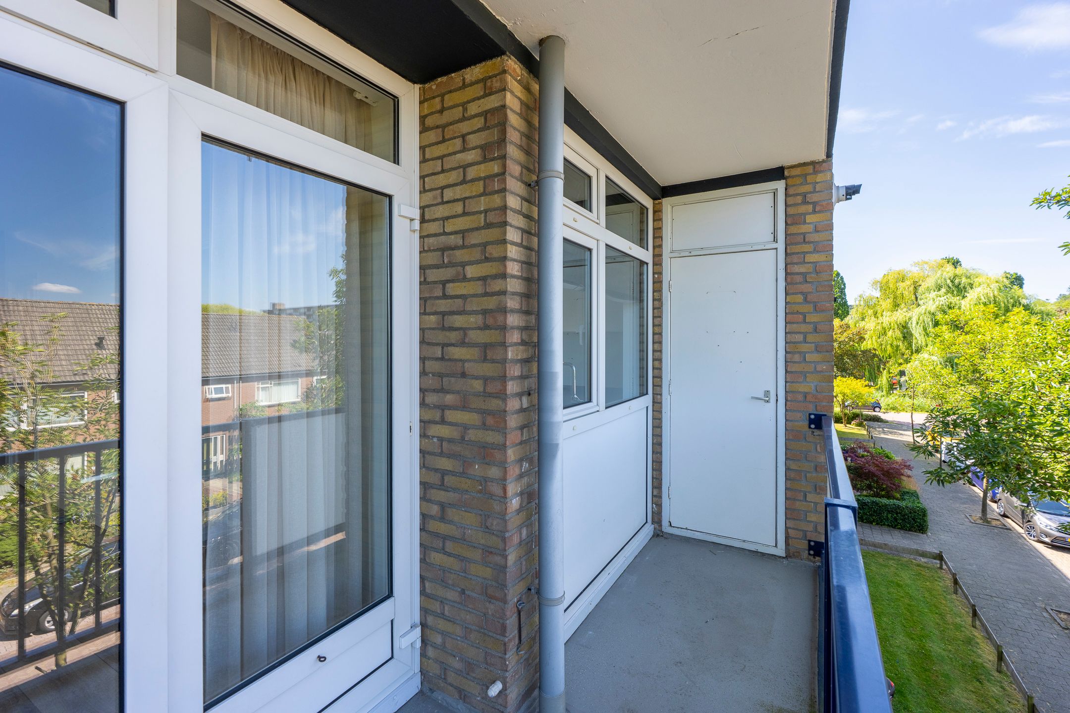 Photo 12 of Kuyperstraat 38