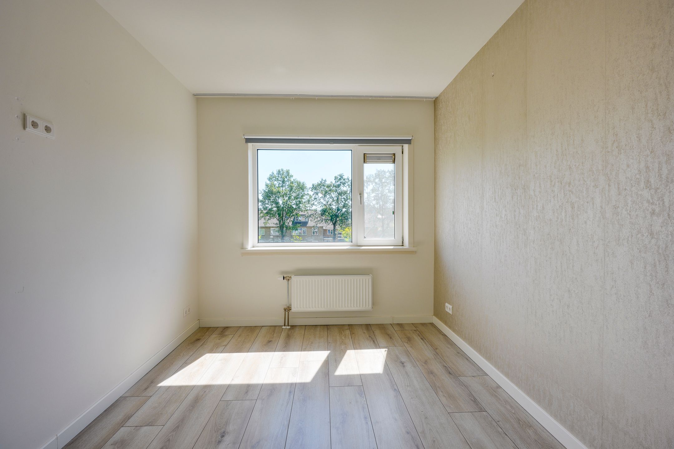 Photo 18 of Kuyperstraat 38
