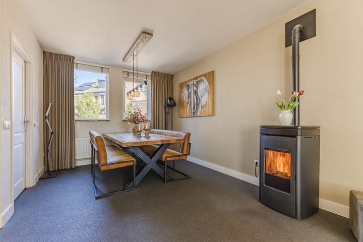 Hoekwoning te koop: Schutsboom 1, Geldrop