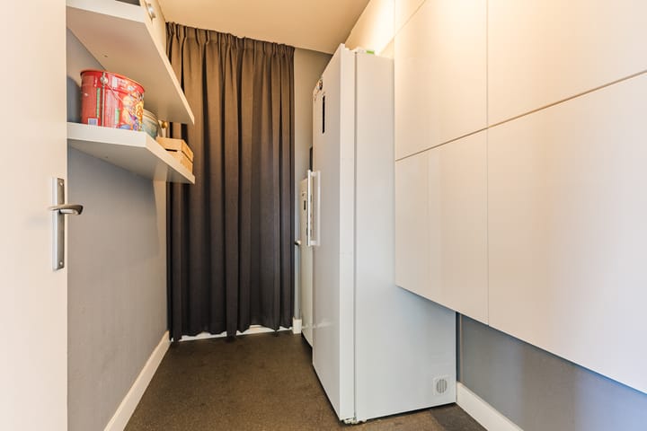 Hoekwoning te koop: Schutsboom 1, Geldrop