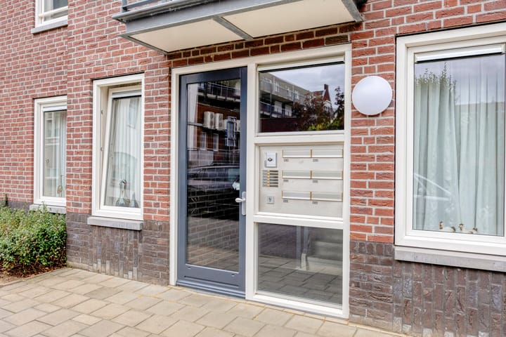 Foto 5 van Schoolstraat 11-A