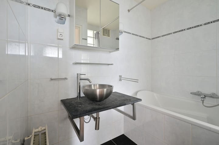 Appartement te koop: Karel Doormanlaan 84, Hilversum
