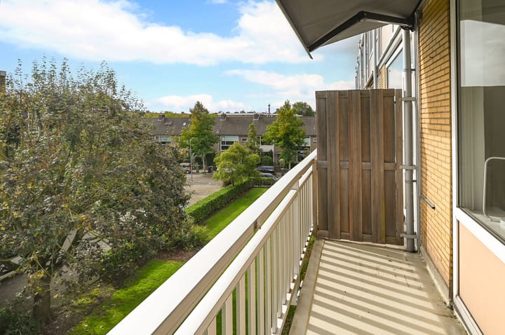 Appartement te koop: Karel Doormanlaan 84, Hilversum