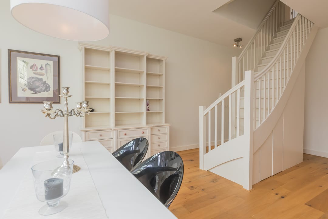 Photo 13 of Warmoesstraat 20-B