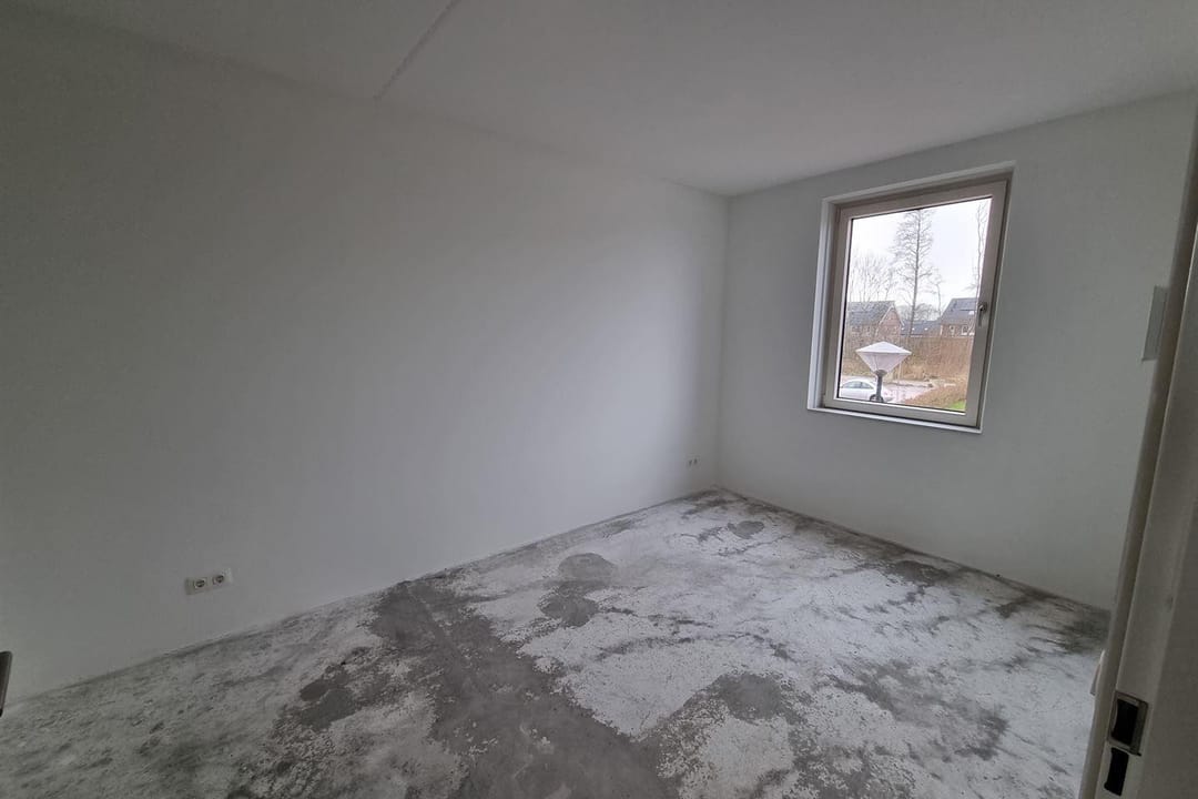 Foto 16 van Kastanjehout 19-B