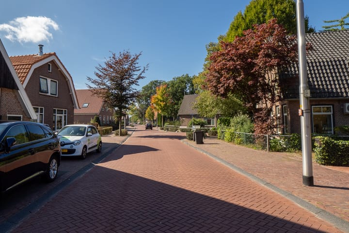Vrijstaande woning te koop: Oosteinde 274, Vriezenveen