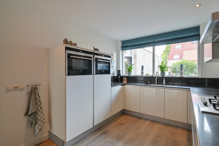 Hoekwoning te koop: Graslaan 9, De Kwakel