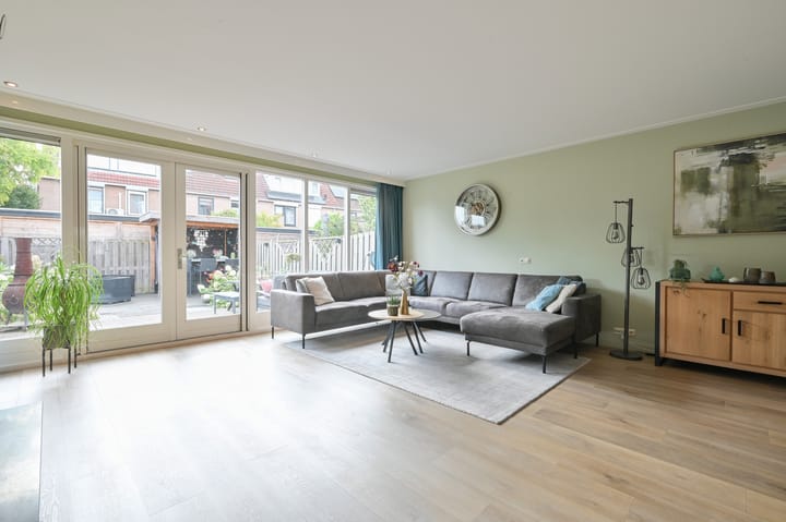 Hoekwoning te koop: Graslaan 9, De Kwakel