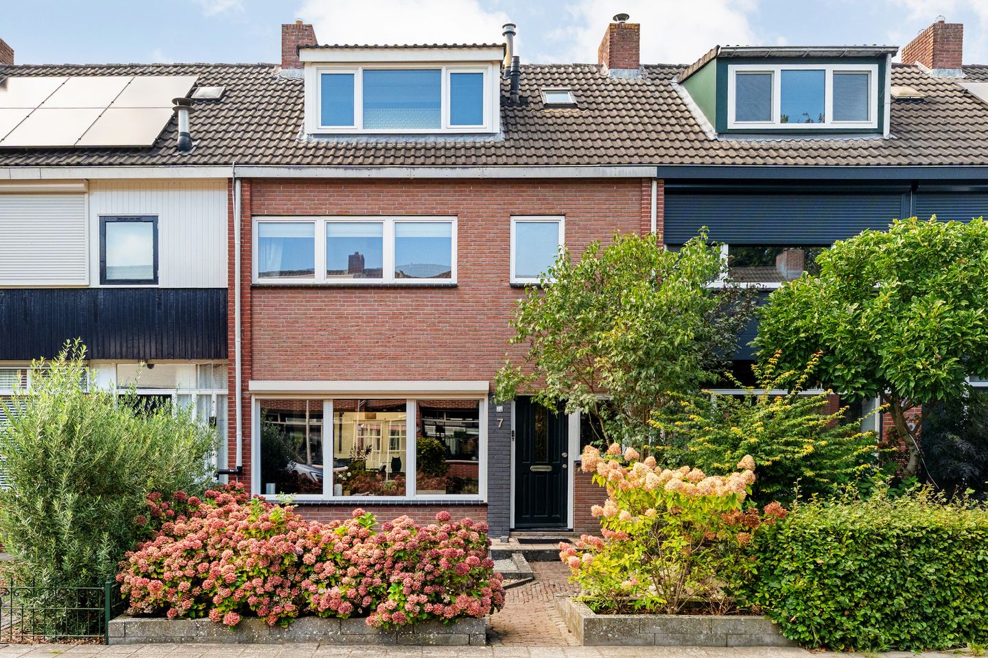 Foto 1 van Waalstraat 7