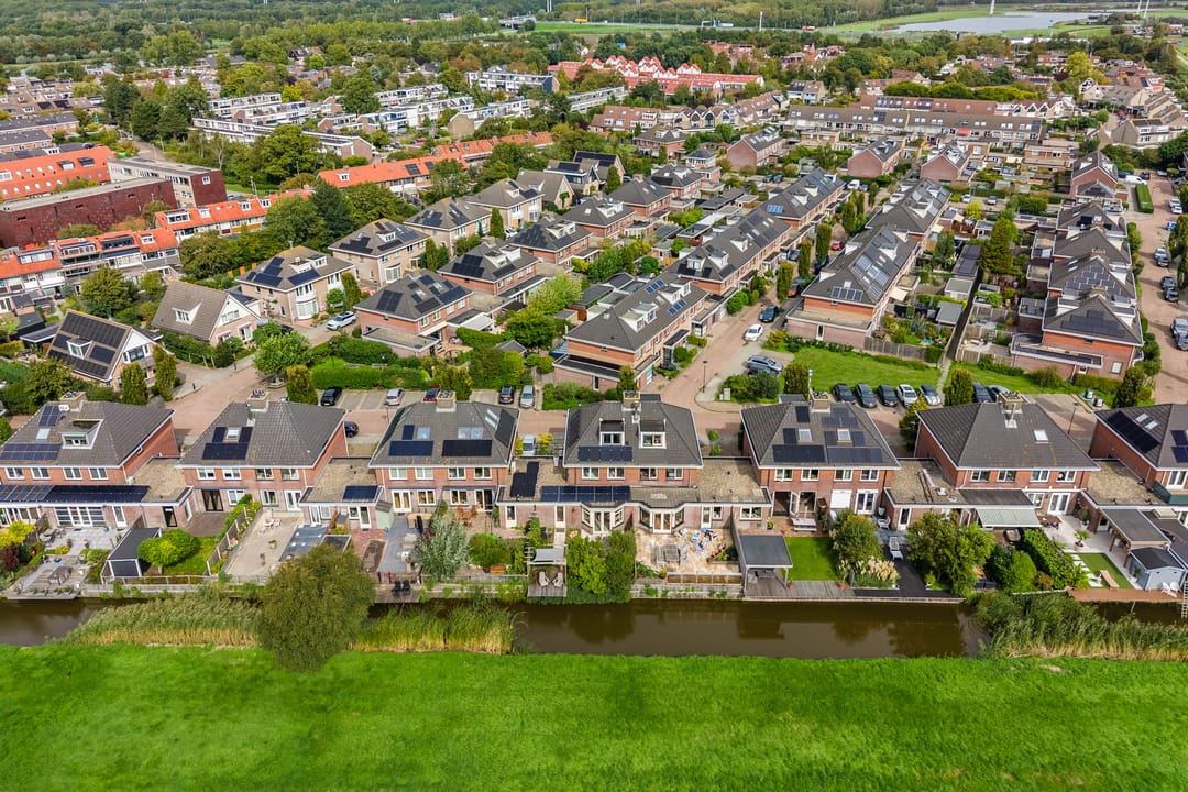 Foto 46 van Cornelis Visserstraat 15