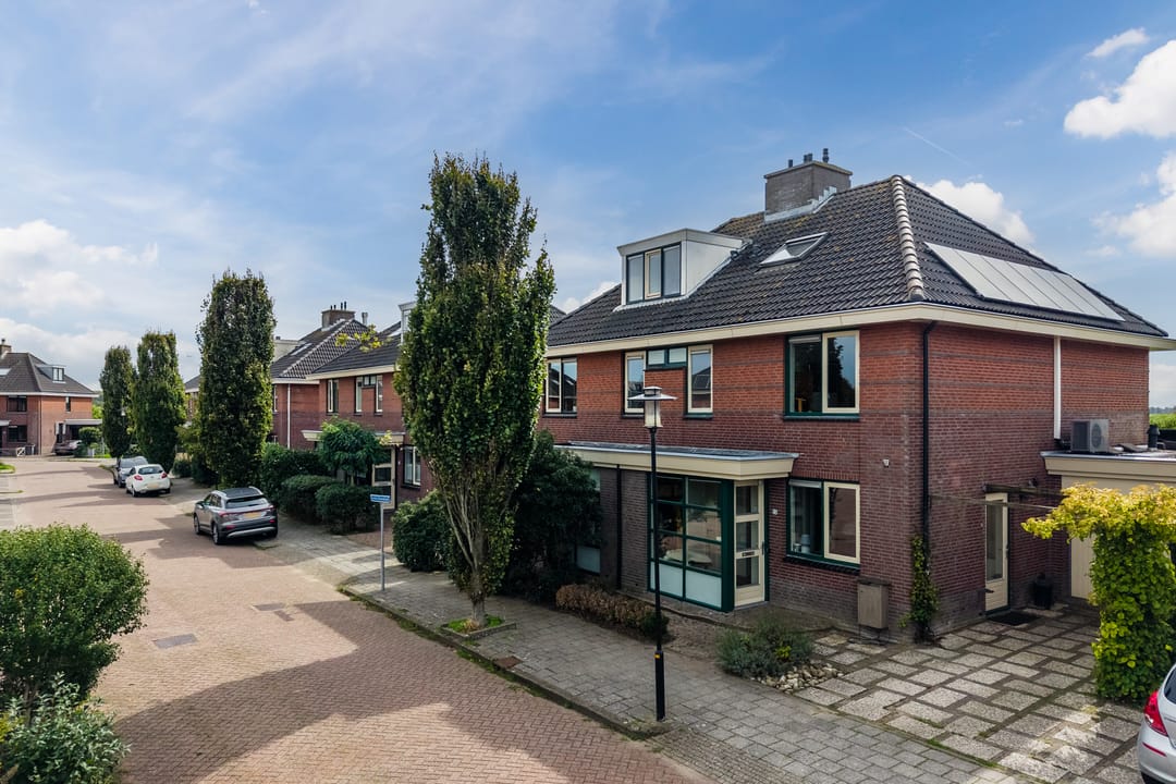 Foto 43 van Cornelis Visserstraat 15