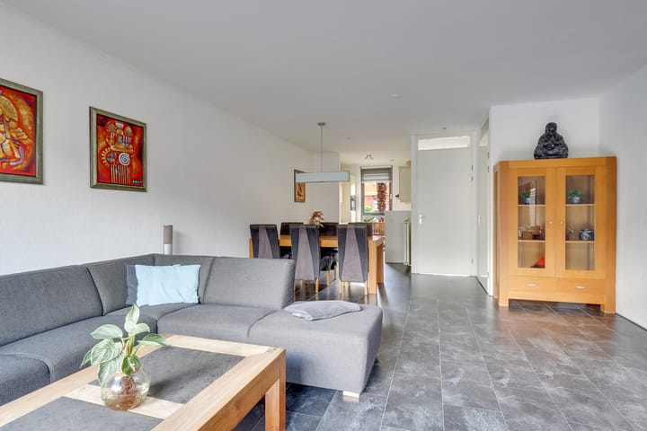 Tussenwoning te koop: Joan Miróstraat 64, Utrecht
