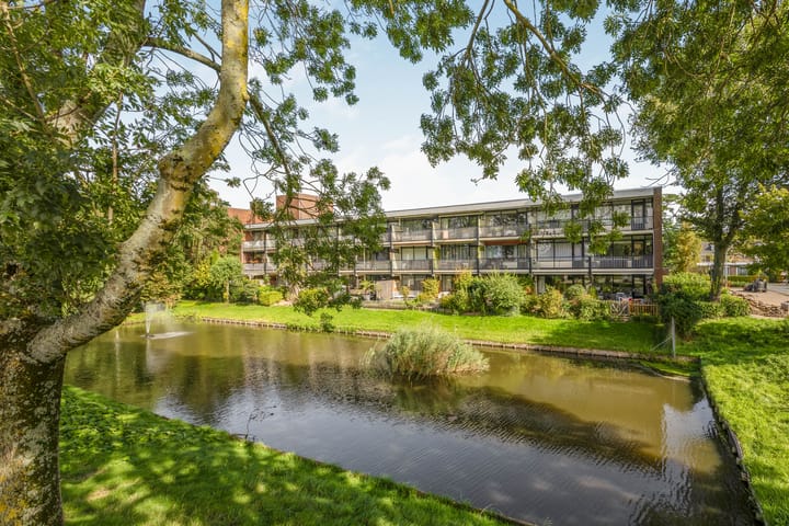 Appartement te koop: Warande 137, Nieuw-Vennep