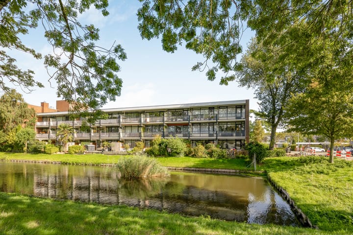 Appartement te koop: Warande 137, Nieuw-Vennep