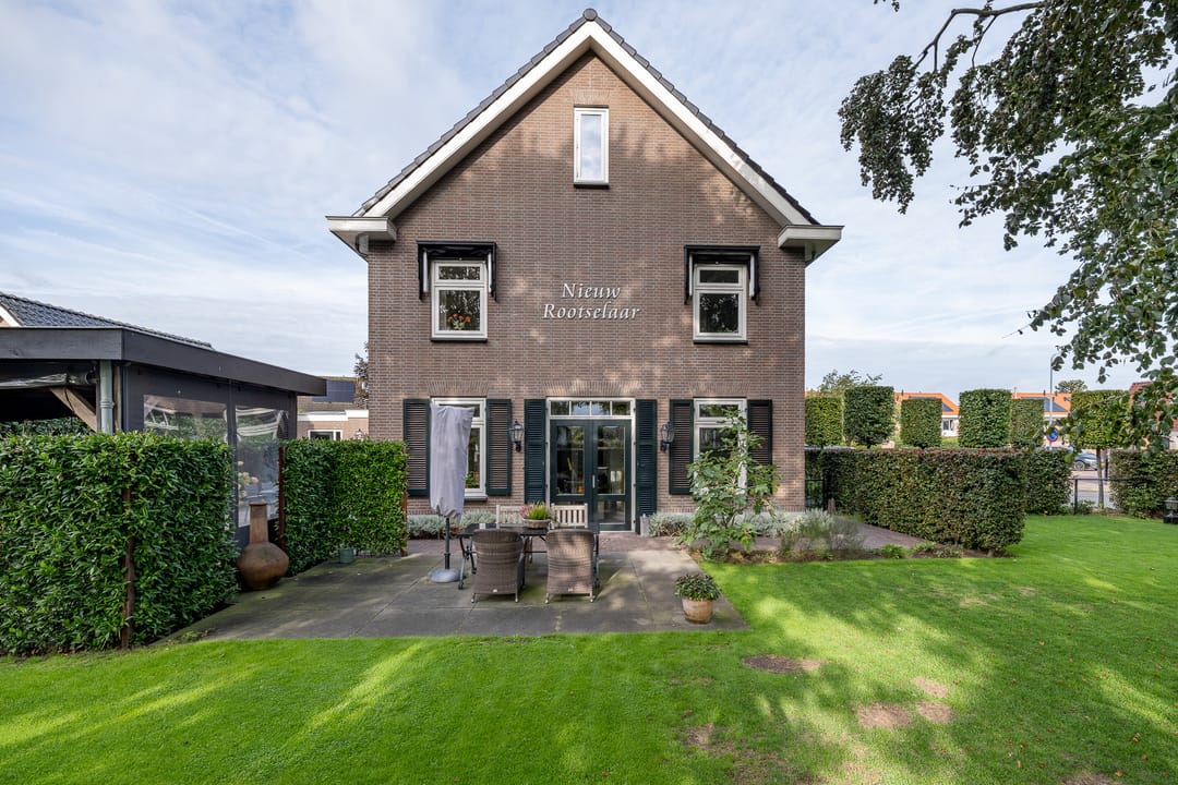 Photo 62 of Van Schothorststraat 1