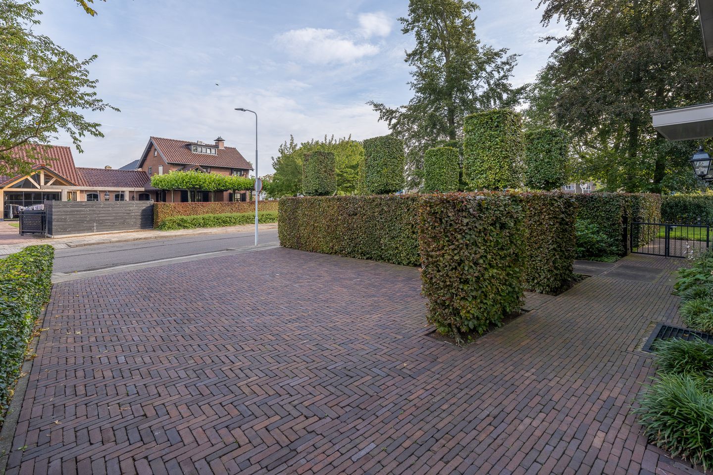 Photo 70 of Van Schothorststraat 1