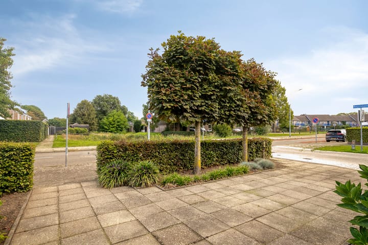 Hoekwoning te koop: Van Wijnbergenlaan 47, Barneveld