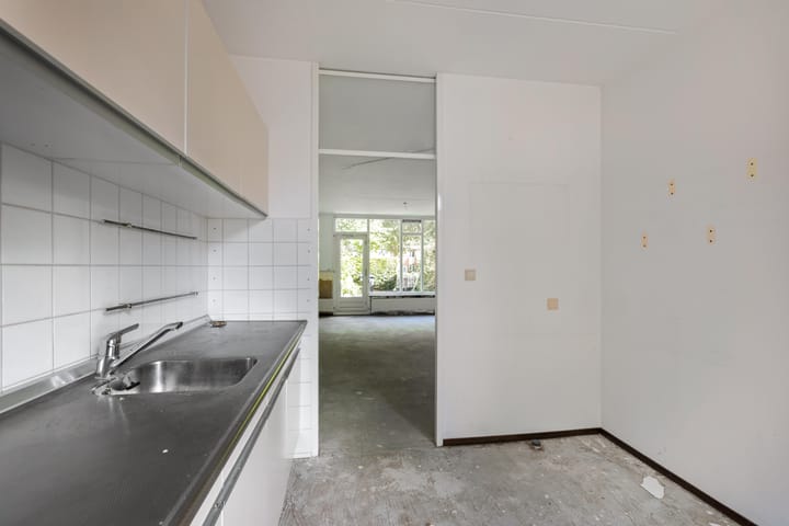 Tussenwoning te koop: Kremersheerd 10, Groningen