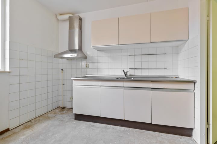 Tussenwoning te koop: Kremersheerd 10, Groningen