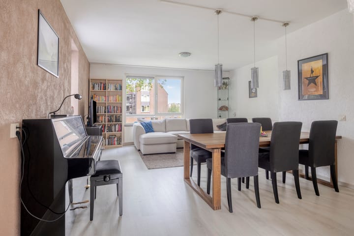 Appartement te koop: Ringspoor 113, Capelle Aan Den Ijssel