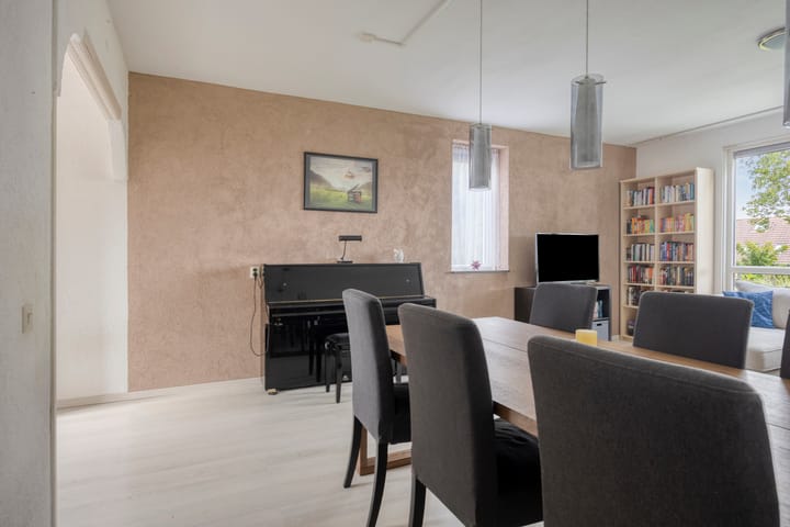 Appartement te koop: Ringspoor 113, Capelle Aan Den Ijssel