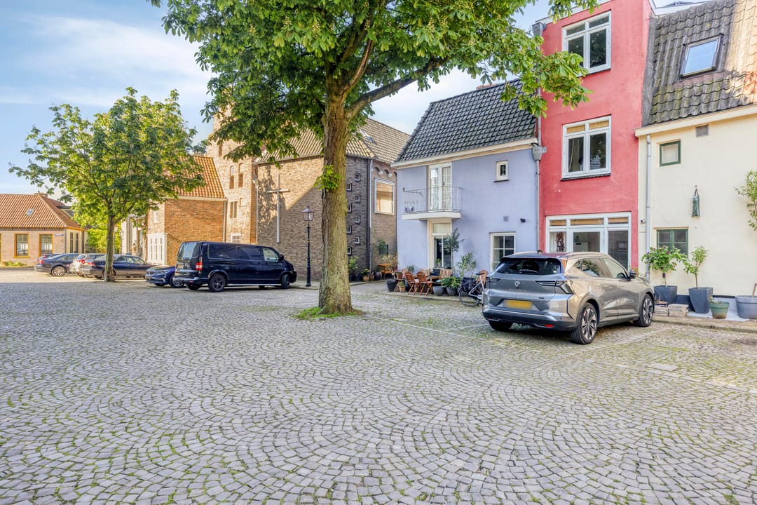 Foto 43 van Roggestraat 21