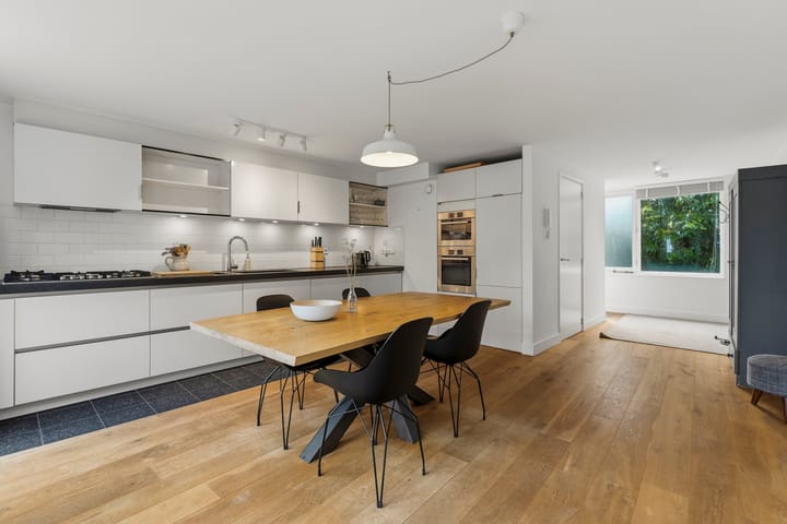Appartement te huur: Karthuizersdwarsstraat 18C, Amsterdam