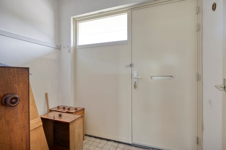 Tussenwoning te koop: Oranje-Bastion 22, Grave