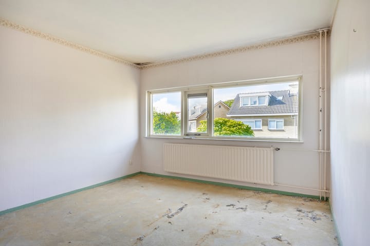 Tussenwoning te koop: Oranje-Bastion 22, Grave