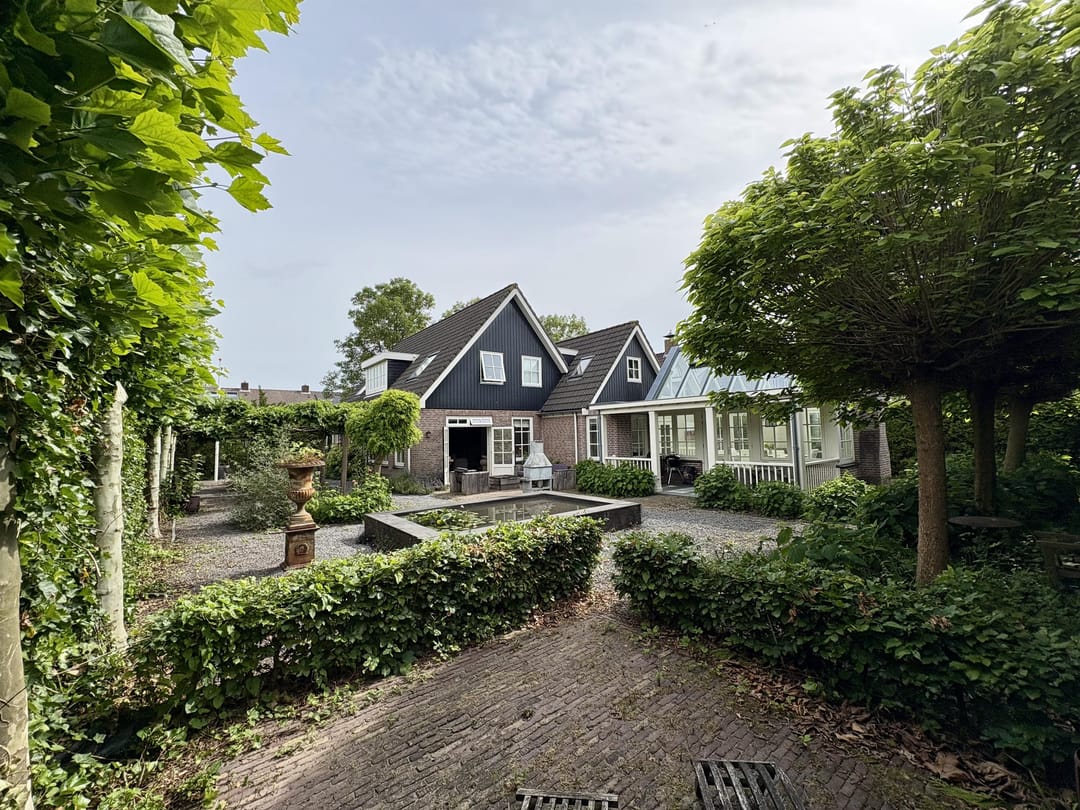 Foto 2 van Bernardus Hollanderstraat 1