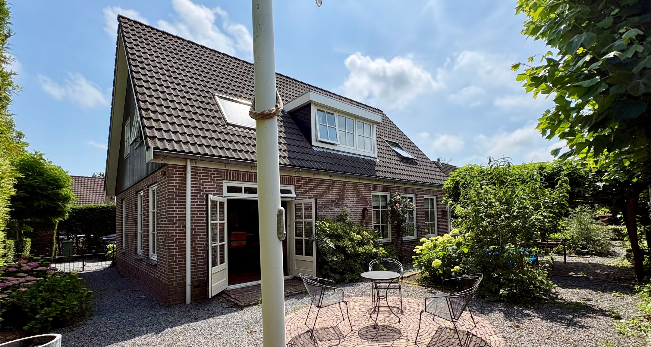 Foto 42 van Bernardus Hollanderstraat 1