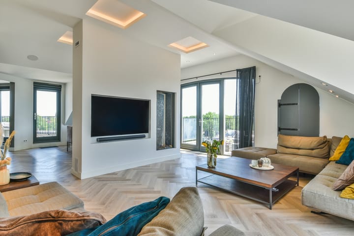 Appartement te koop: IJsbaankade 193, Huizen