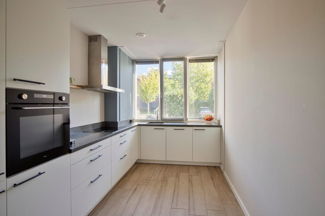 Photo 8 of Prins Clausstraat 19