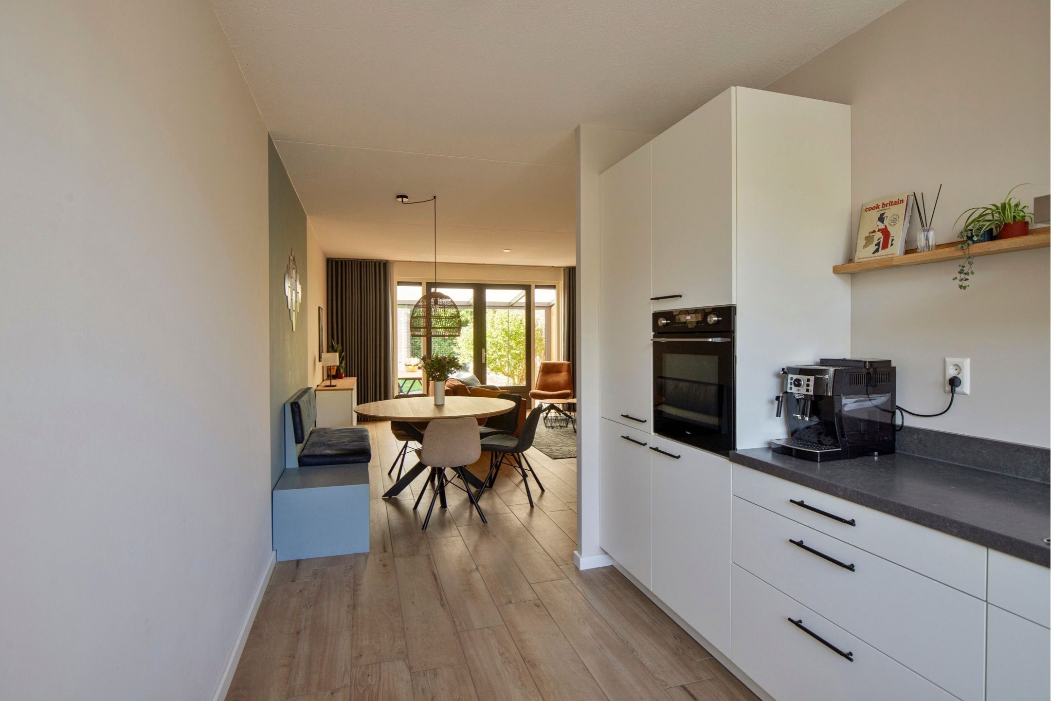 Photo 9 of Prins Clausstraat 19