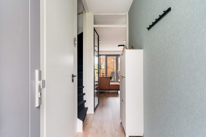 Tussenwoning te koop: Naardermeerstraat 4, Berkel En Rodenrijs