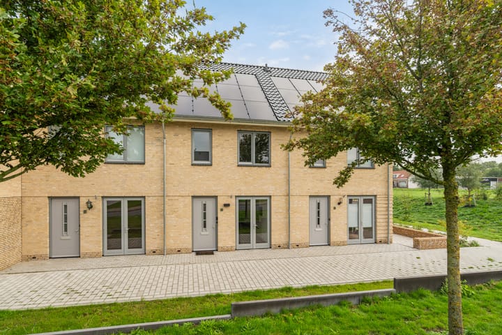 Tussenwoning te koop: Naardermeerstraat 4, Berkel En Rodenrijs