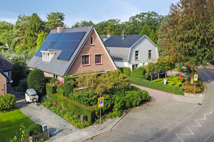 Vrijstaande woning te koop: Maarnse Grindweg 8, Maarn