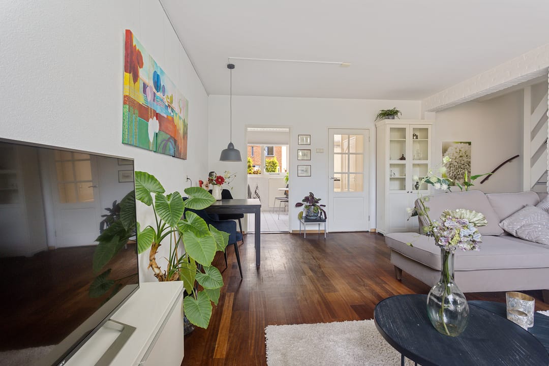 Photo 11 of Titus Brandsmastraat 54