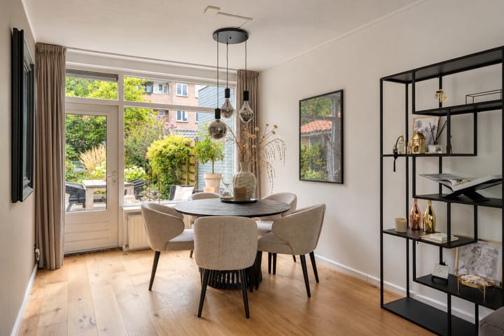 Tussenwoning te koop: Tesselschadestraat 59, Deventer