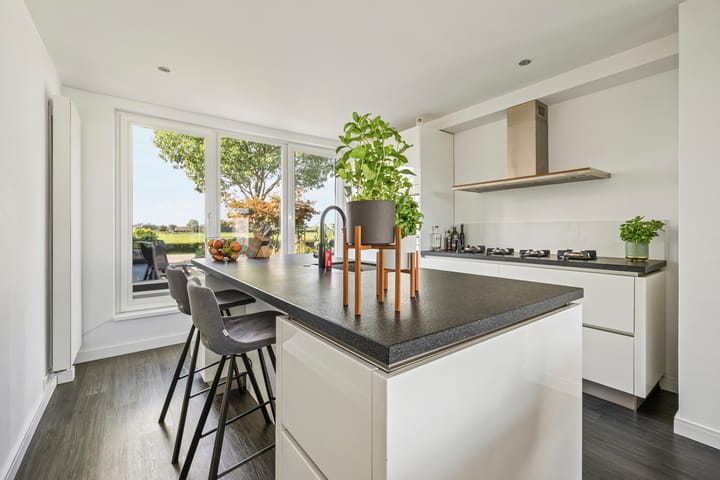Tussenwoning te koop: Herenweg 74, Ankeveen