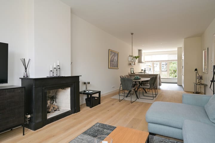Appartement te koop: Thomsonlaan 192, 'S-Gravenhage