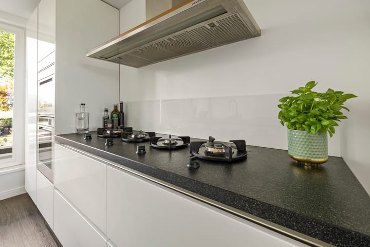 Tussenwoning te koop: Herenweg 74, Ankeveen